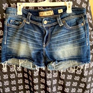 BKE Payton sz 32 denim shorts superrrrr cute 😍